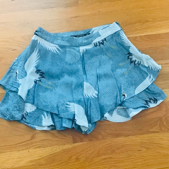 Zara Pants - 🌸Zara Swan Shorts 🛍🛍